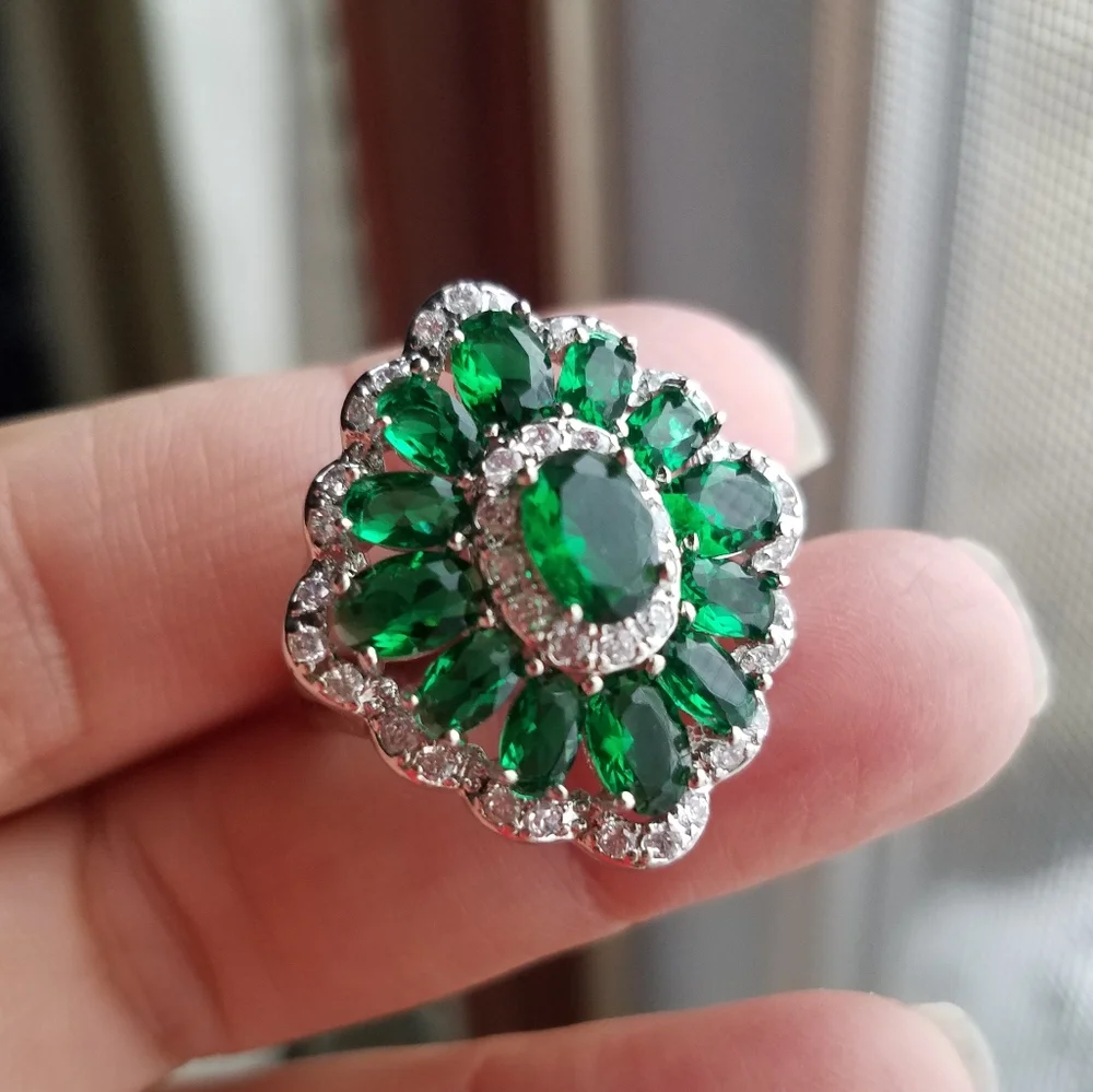 Swarovski Elements Emerald Green 925 Sterling Silver Statement Ring NEW - Picture 10 of 14